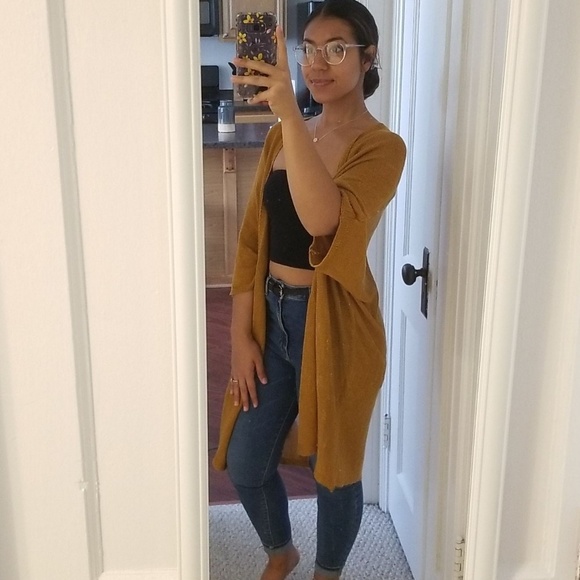 Meet your posher, Sandra! - Picture 2 of 2